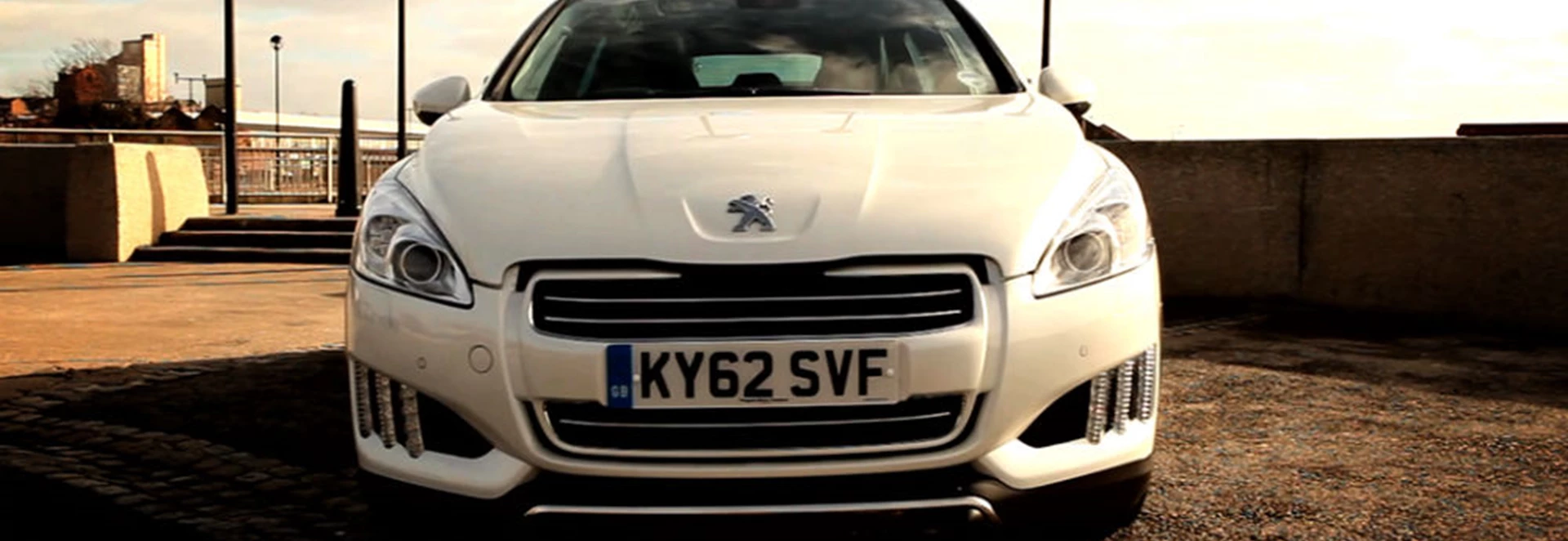 New 2013 Peugeot 508 RXH